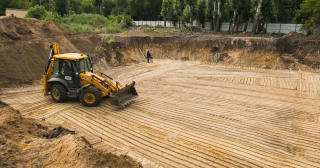 Разработка котлована Дмитров, цена от 306 руб./м3.